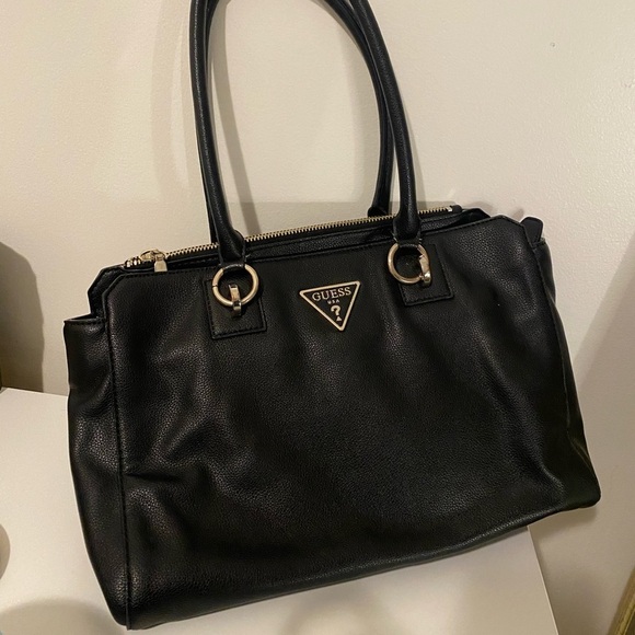 Guess Black Leather Shoulder Bag - Picture 1 of 4